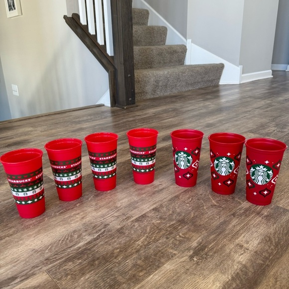 Starbucks Holiday 16 oz Cup Set - Set of 7 - Picture 1 of 5